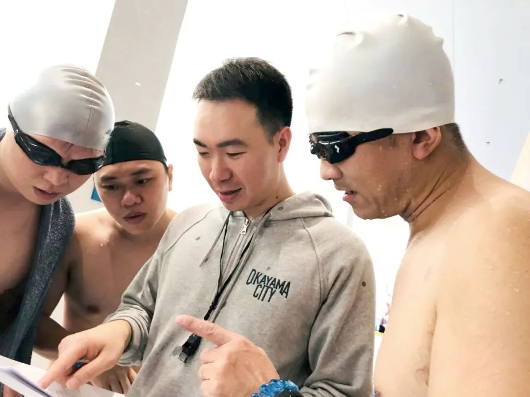 “码”力全开，“程”就辉煌：你身边的不一样的程序员