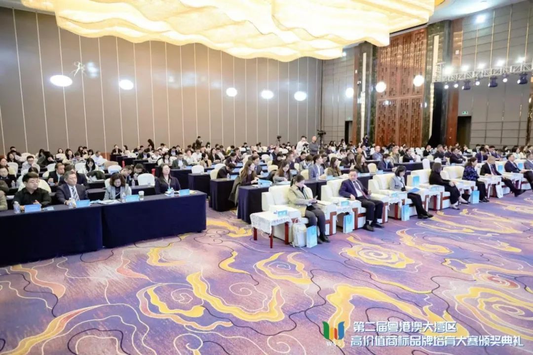 彰显品牌力量 ag真人平台官方软件获湾商赛“商标品牌培育百强”奖