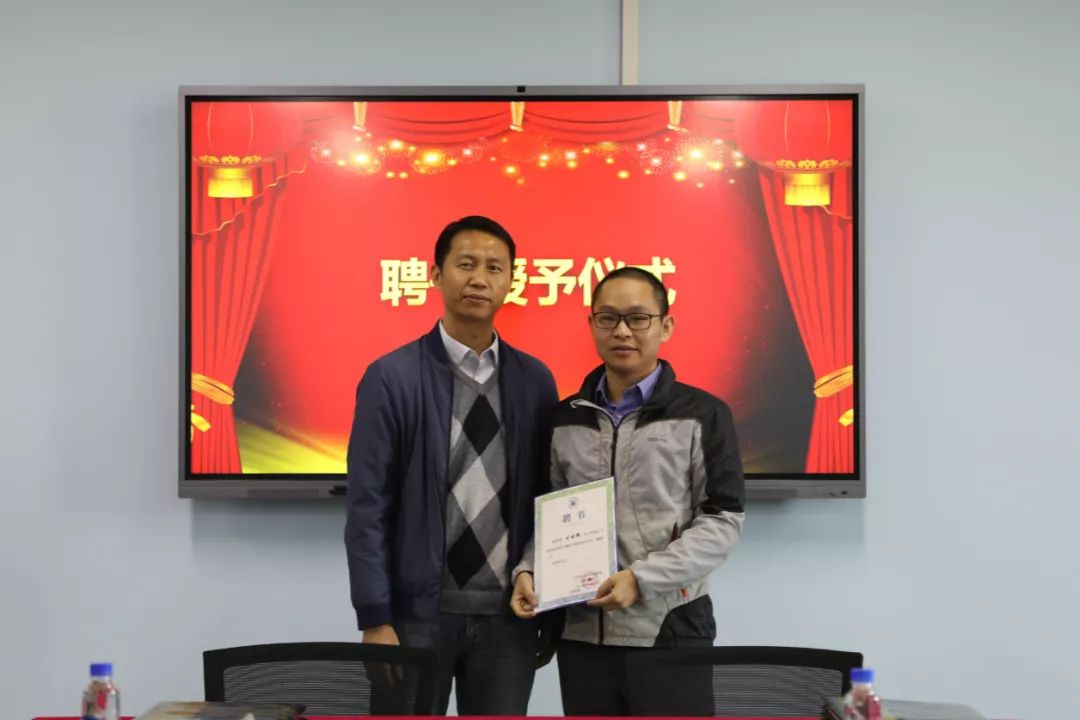 ag真人平台官方软件与北京理工大学珠海学院签约建立产学研基地