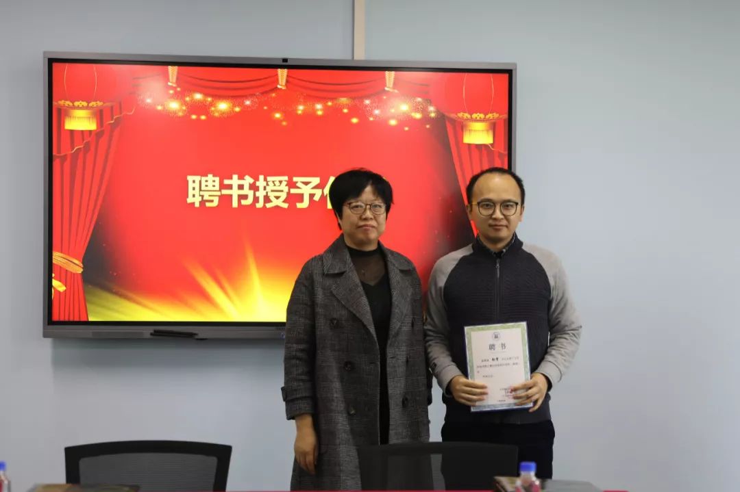 ag真人平台官方软件与北京理工大学珠海学院签约建立产学研基地